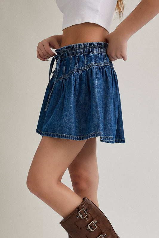 ๐ Mid-Rise Denim Pleated Skirt