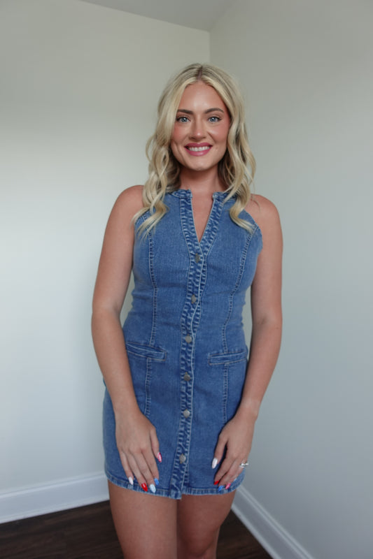 ๐ฆ Halter Neck Button Down Denim Mini Dress