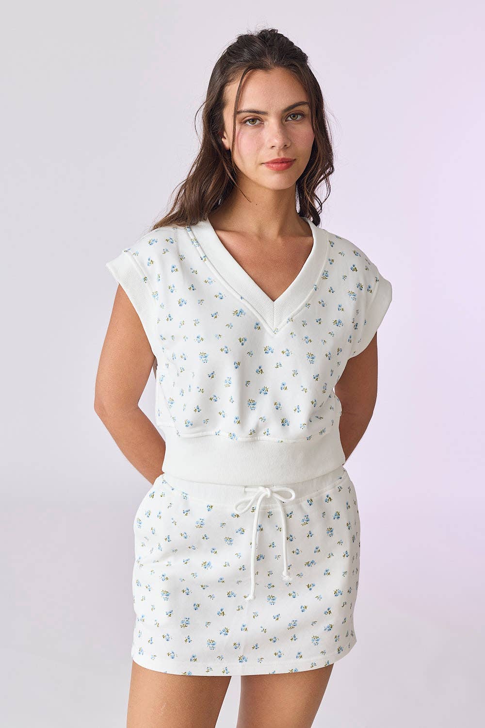 🦋 Floral Print Knit Set in Ivory and Blue