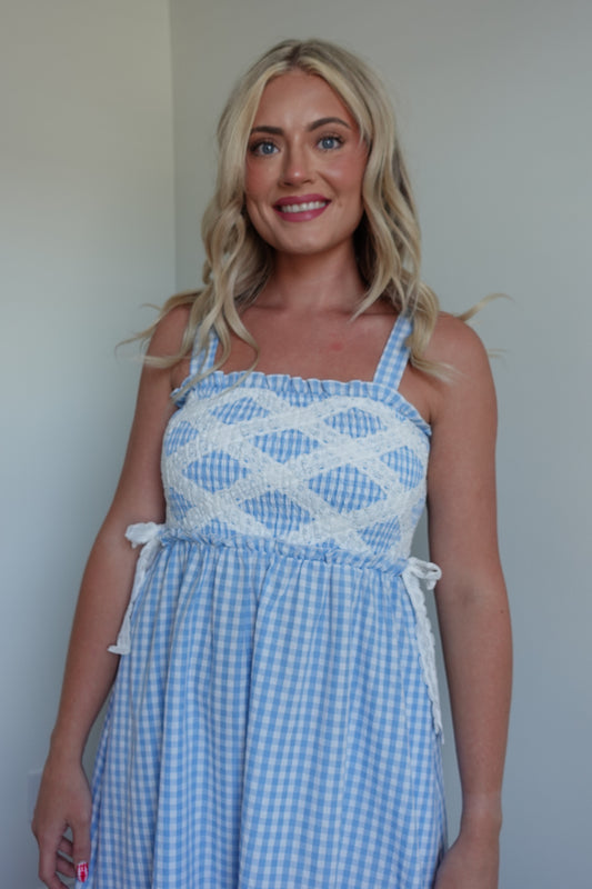 💙 Diagonal Lace Sleeveless Midi Dress