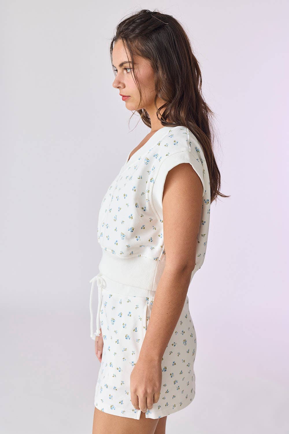 🦋 Floral Print Knit Set in Ivory and Blue