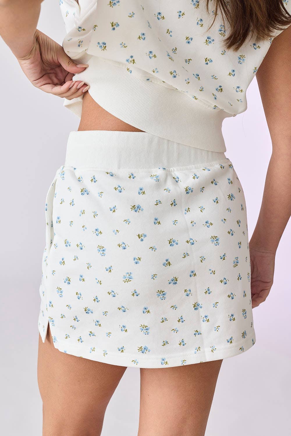 🦋 Floral Print Knit Set in Ivory and Blue
